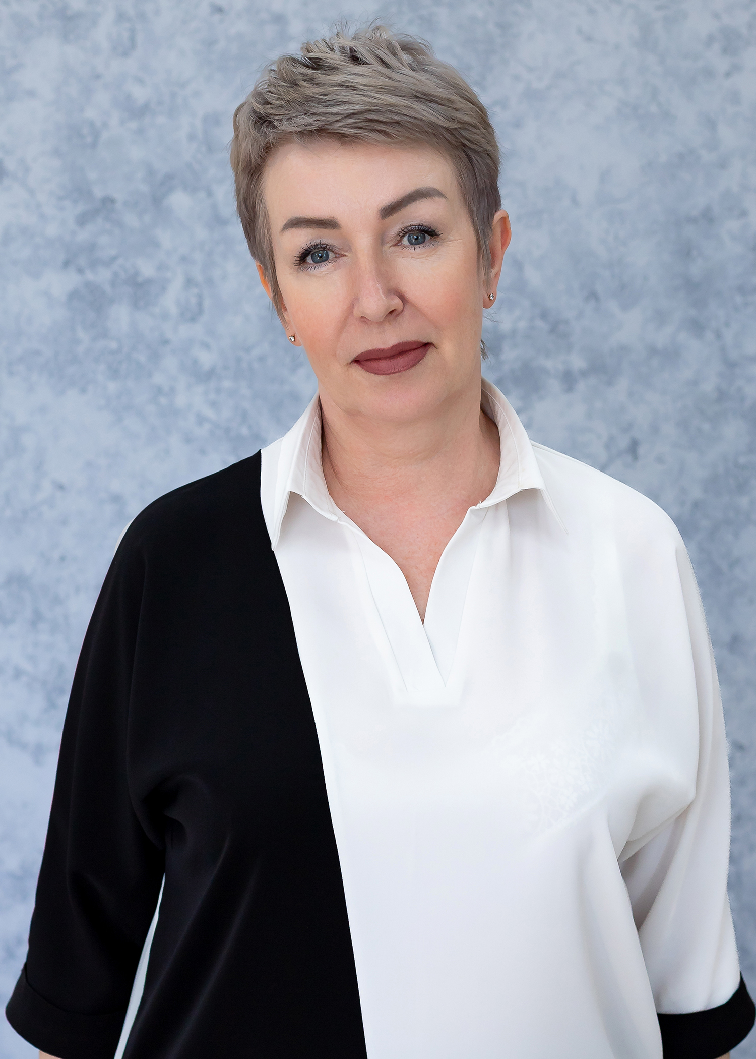 Дутова Ирина Викторовна.