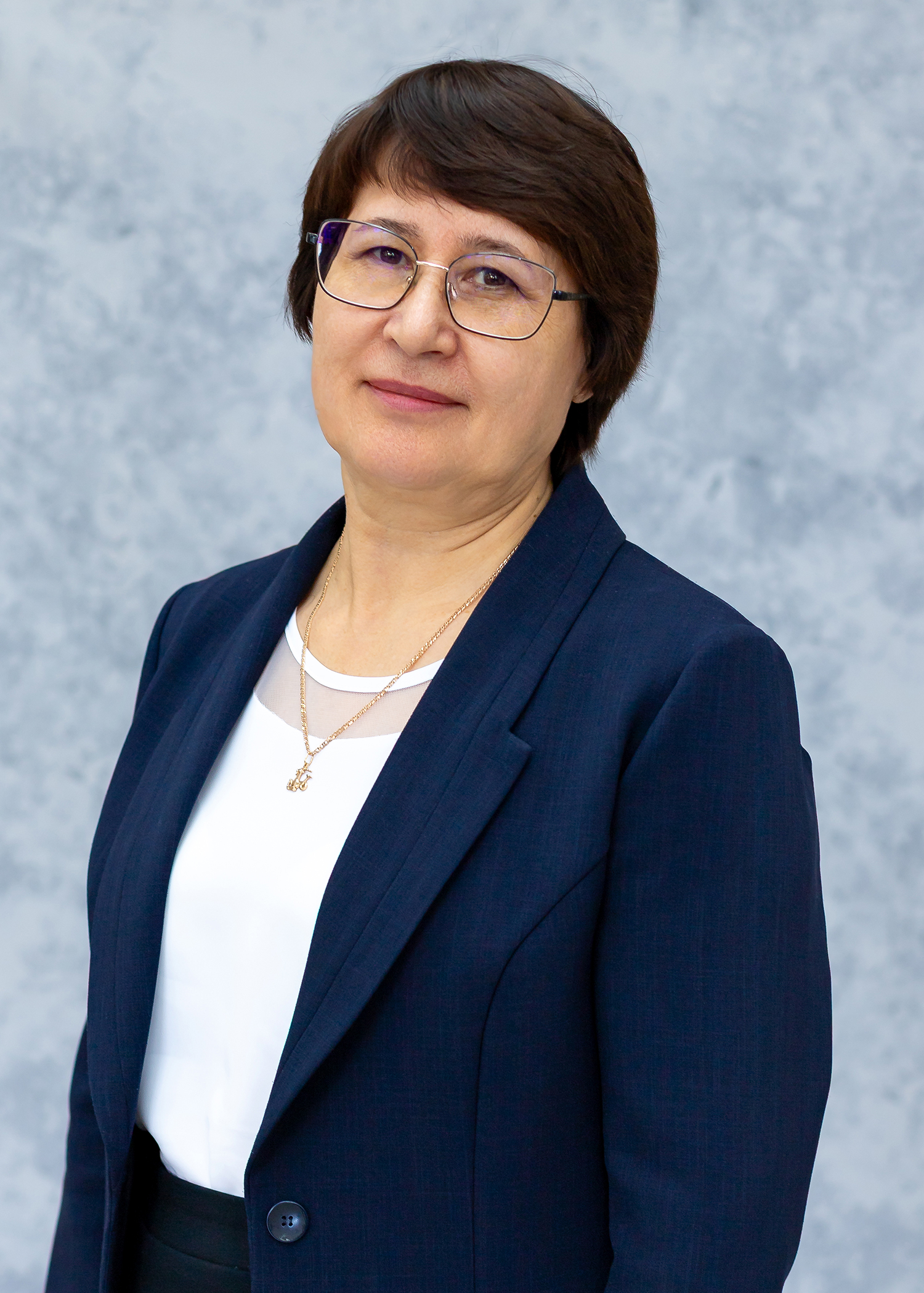 Политыко  Марина  Сергеевна.